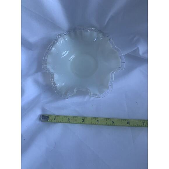 Fenton Style Opalescent Silver Crest White Glass Bonbon Candy Dish Vintage - Picture 4 of 11